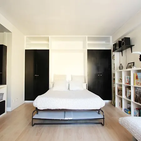 Grand Studio Center Apartment Paris